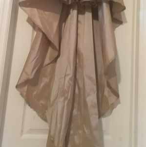 Dress gold spaghetti strap gown with train